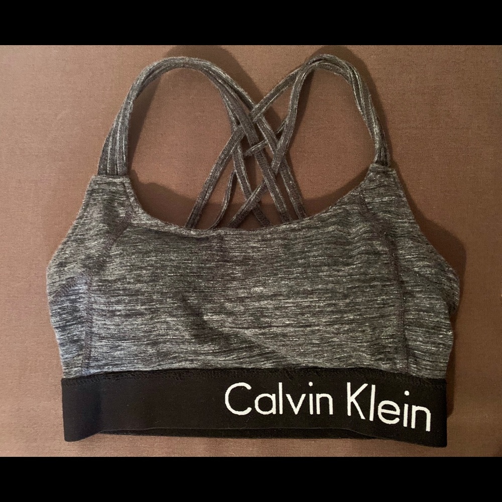 Calvin Klein sports bra size XS